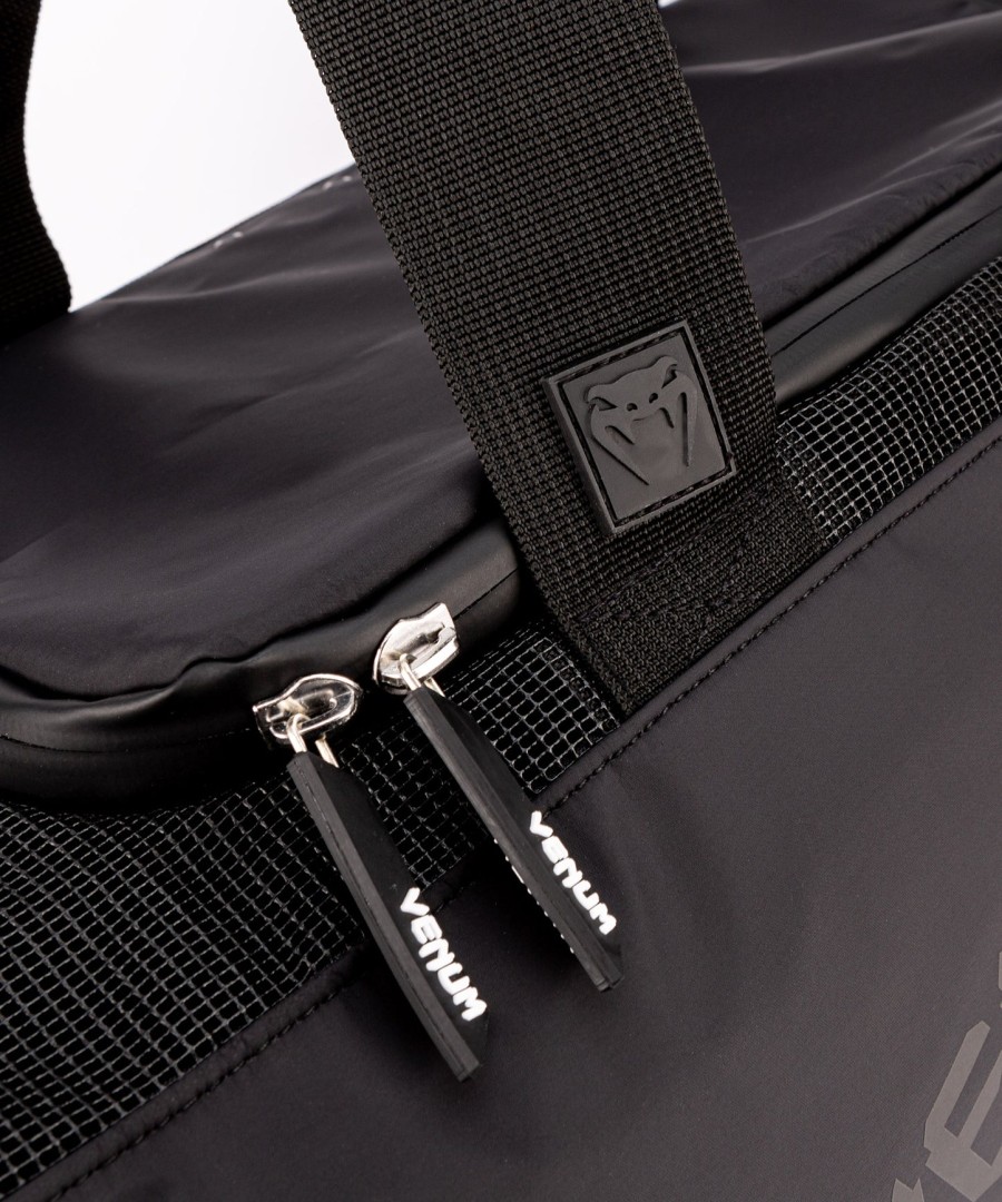 Αθλητικές τσάντες venum trainer lite evo