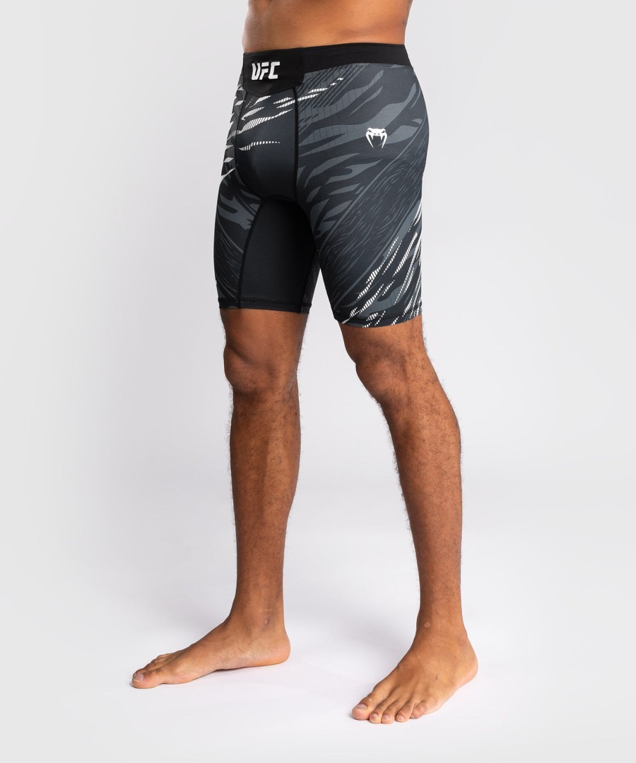 ufc fusion by venum authentic fight night Ανδρικό Σορτς vale tudo - Μαύρο