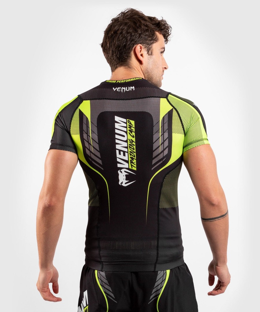 venum training camp 3.0 rashguard - Κοντά μανίκια