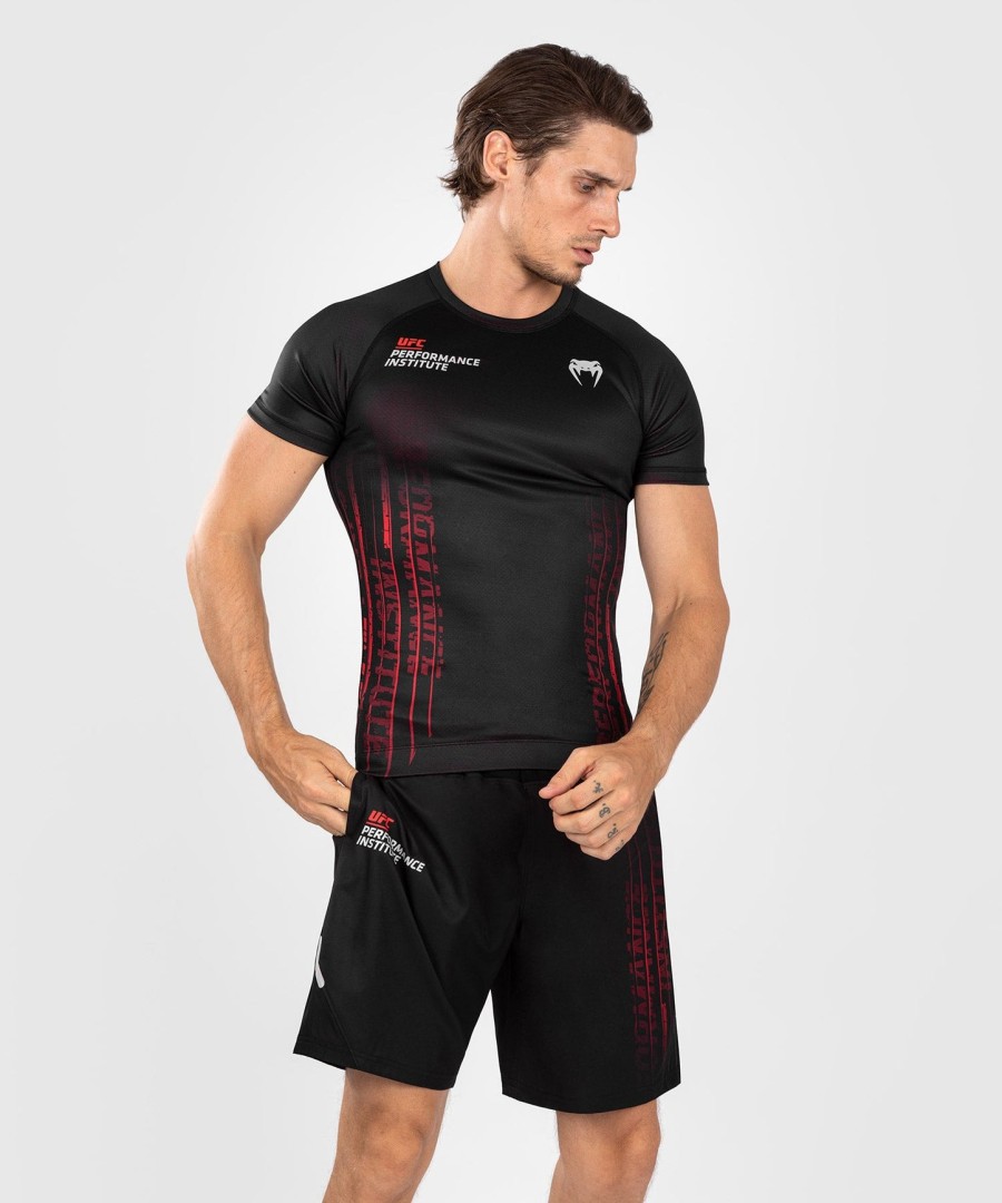 ufc venum performance institute 2.0 Ανδρικό κοντομάνικο προστατευτικό φανέλας - ΜαύροΚόκκινο
