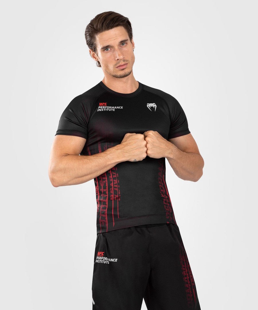 ufc venum performance institute 2.0 Ανδρικό κοντομάνικο προστατευτικό φανέλας - ΜαύροΚόκκινο