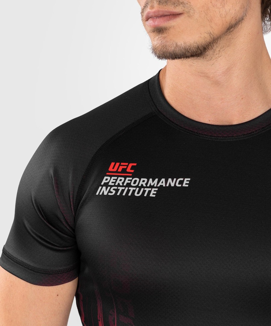 ufc venum performance institute 2.0 Ανδρικό κοντομάνικο προστατευτικό φανέλας - ΜαύροΚόκκινο