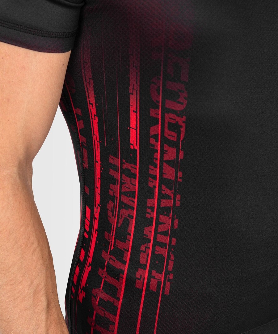 ufc venum performance institute 2.0 Ανδρικό κοντομάνικο προστατευτικό φανέλας - ΜαύροΚόκκινο