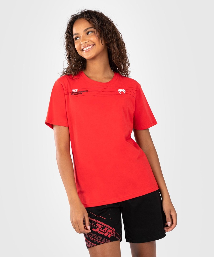 Γυναικείο t-shirt ufc venum performance institute 2.0 - Κόκκινο