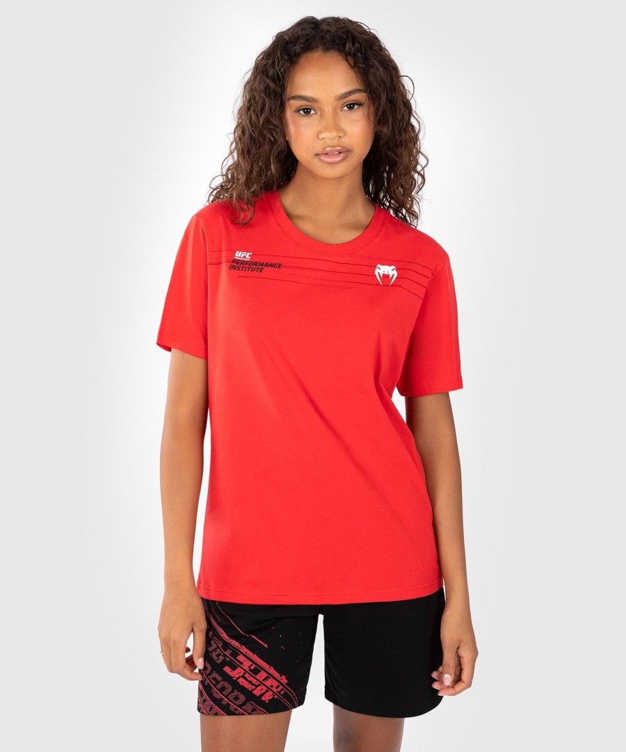 Γυναικείο t-shirt ufc venum performance institute 2.0 - Κόκκινο