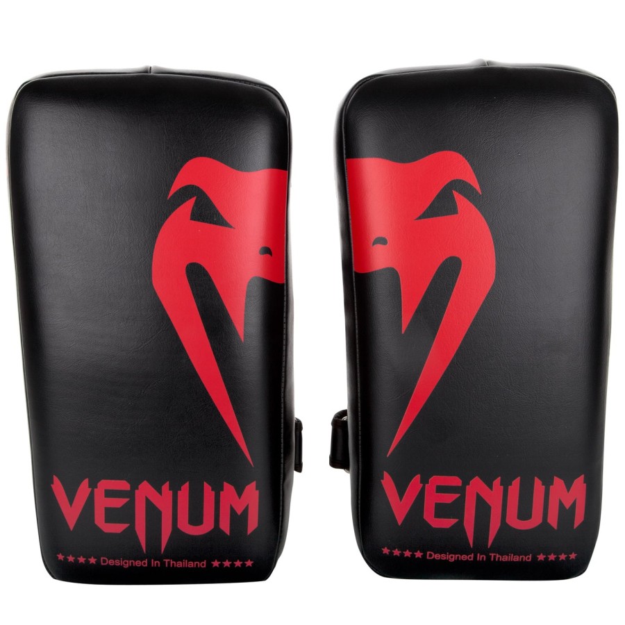 venum giant kick pads - ΜαύροΚόκκινο Ζεύγος