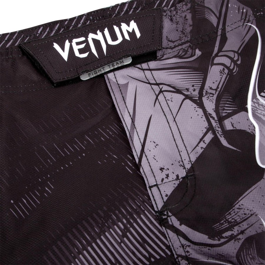Σορτς venum minotaurus fightshorts - ΜαύροΛευκό
