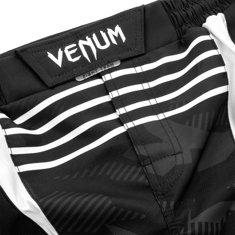Σορτς venum okinawa 2.0 fightshorts - ΜαύροΛευκό