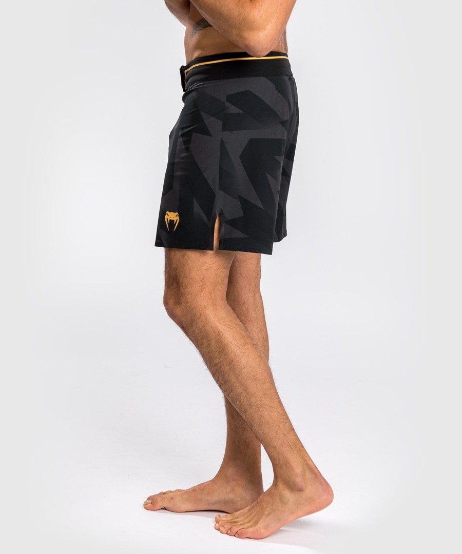 Σορτς venum razor fightshorts - ΜαύροΧρυσό