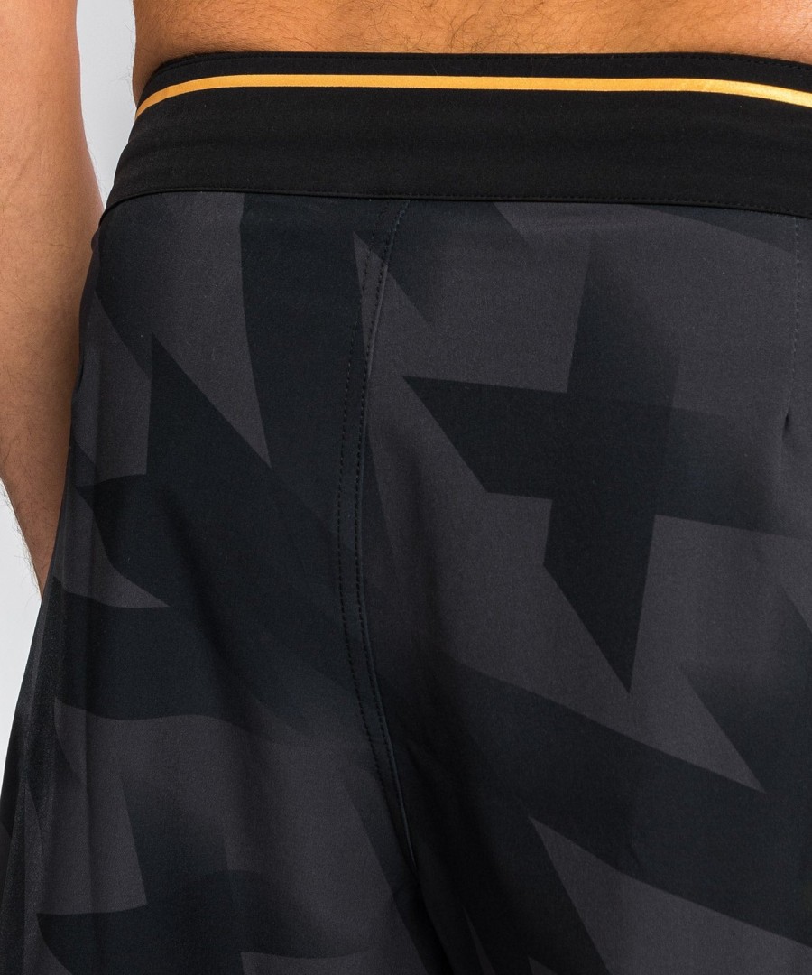 Σορτς venum razor fightshorts - ΜαύροΧρυσό