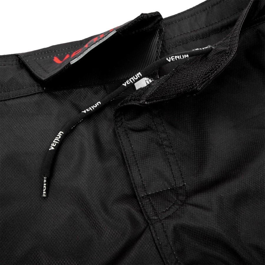Παιδικό Σορτς venum signature fightshorts - ΜαύροΚόκκινο