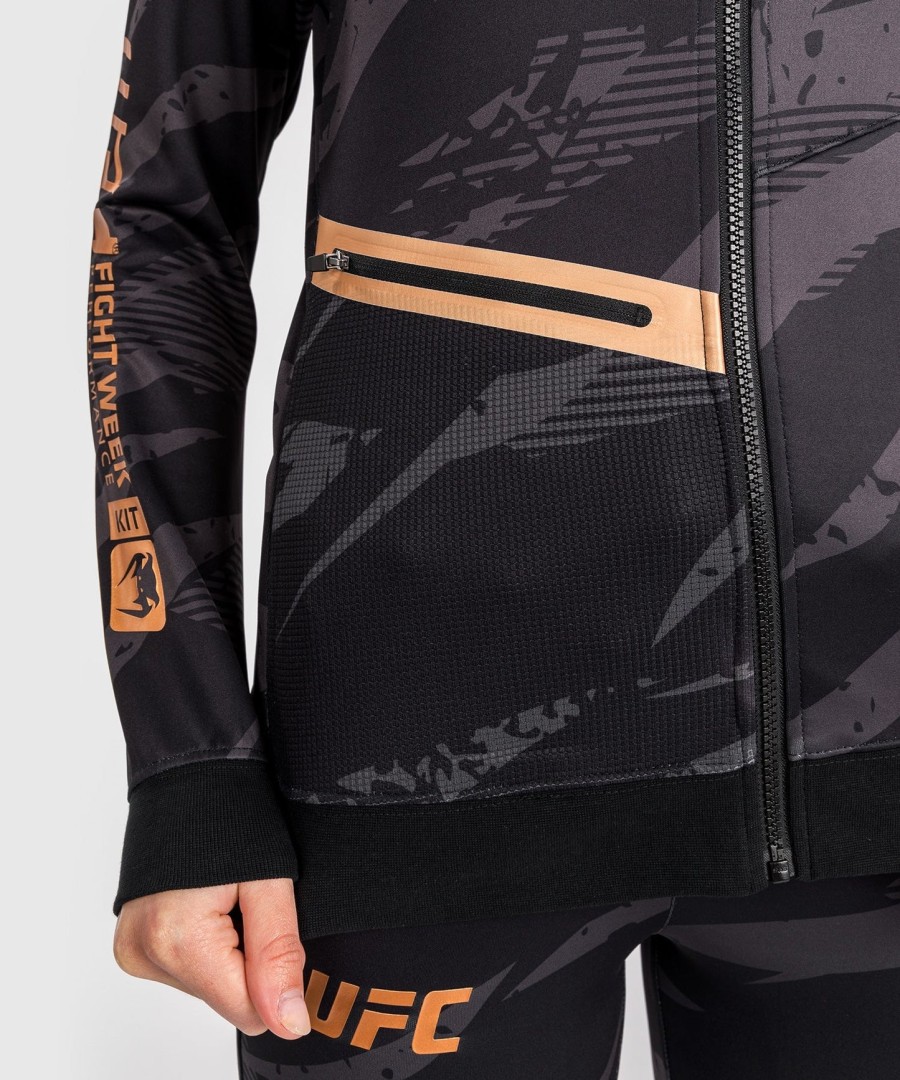 ufc adrenaline by venum fight week Γυναικείο Φούτερ με Κουκούλα - urban camouflage