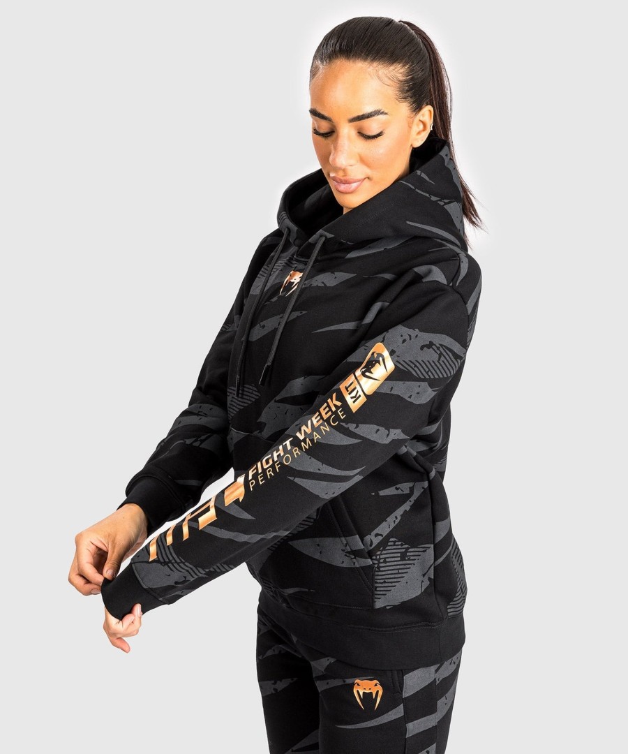 Γυναικείο Φούτερ με Κουκούλα ufc adrenaline by venum fight week - urban camouflage