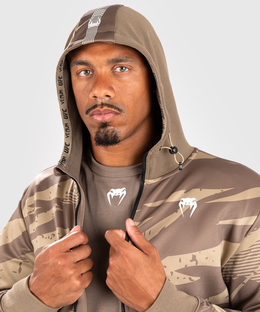 Φούτερ με κουκούλα ufc adrenaline by venum fight week men zip - desert camouflage