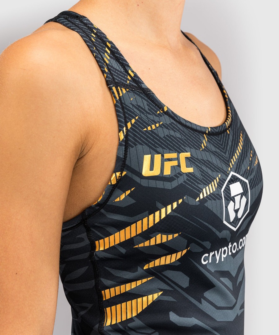ufc fusion by venum authentic fight night Γυναικείο Φανελάκι με Εφαρμοστό Στήθος και Σουτιέν - champion